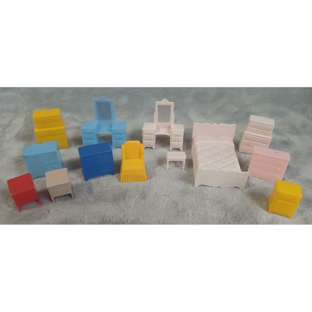 Vtg Plastic Dollhouse Furniture Set Bedroom‎ Vanity Dresser Bed 13pc Mixed Lot